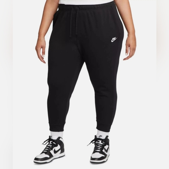 Nike Women's 1x Plus Size Joggers Black - Picture 2 of 5